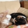 バシッ。